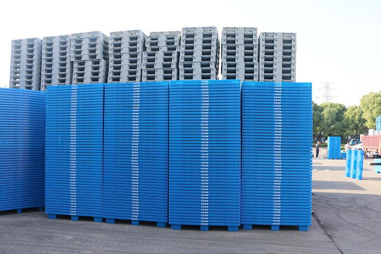 如何選擇適配物流場景的塑料托盤？